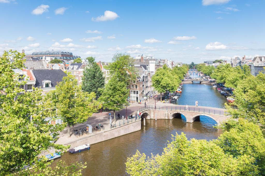 Houseboat Studio With Canalview And Free Bikes Amsterdam Room photo